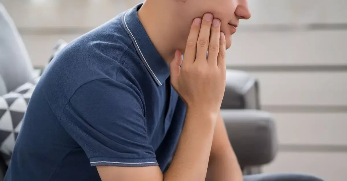 Periodontal (Gum) Disease: Causes, Symptoms and Treatment